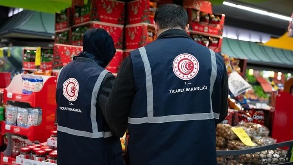 Bakanlık Fırsatçılığa Geçit Vermedi! Fahiş Fiyatlı Restorana Para Cezası